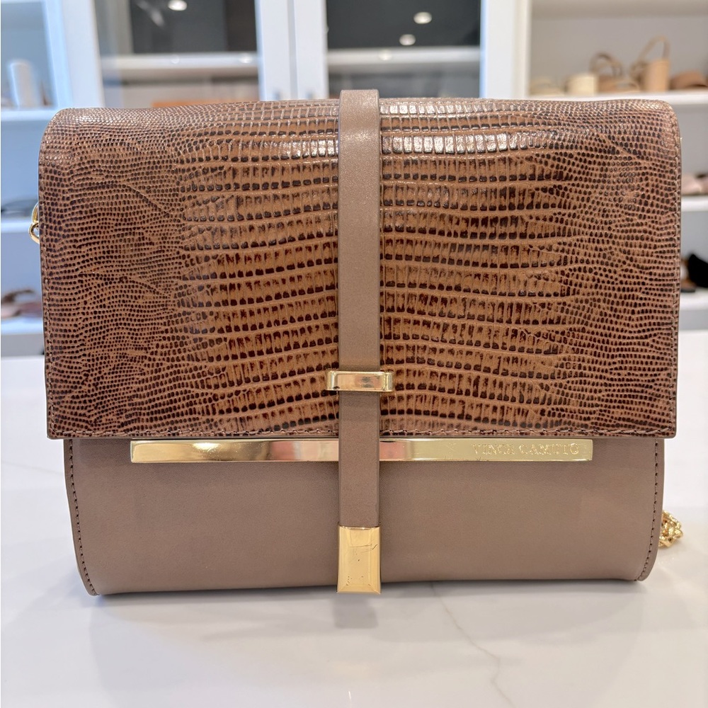 VINCE CAMUTO BROWN LEATHER BAG, SNAKESKIN DETAIL, GOLD HARDWARE